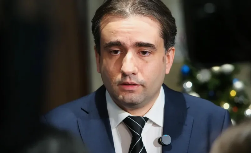 Божидар Божанов: Пуснете хакери да тестват машините