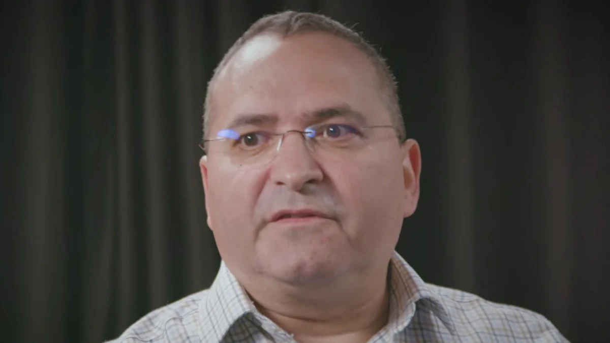 Търговци на коли крият печалби чрез фиктивни договори