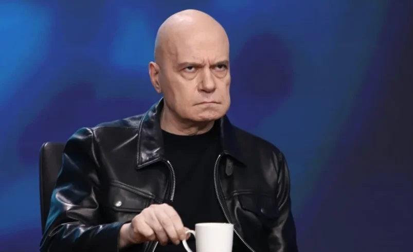 Слави Трифонов: Правителството лъже за базата в Безмер