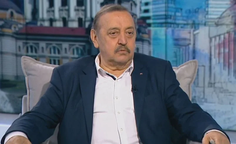 Тодор Кантарджиев: Закъснели ваксини ще затруднят здравната система